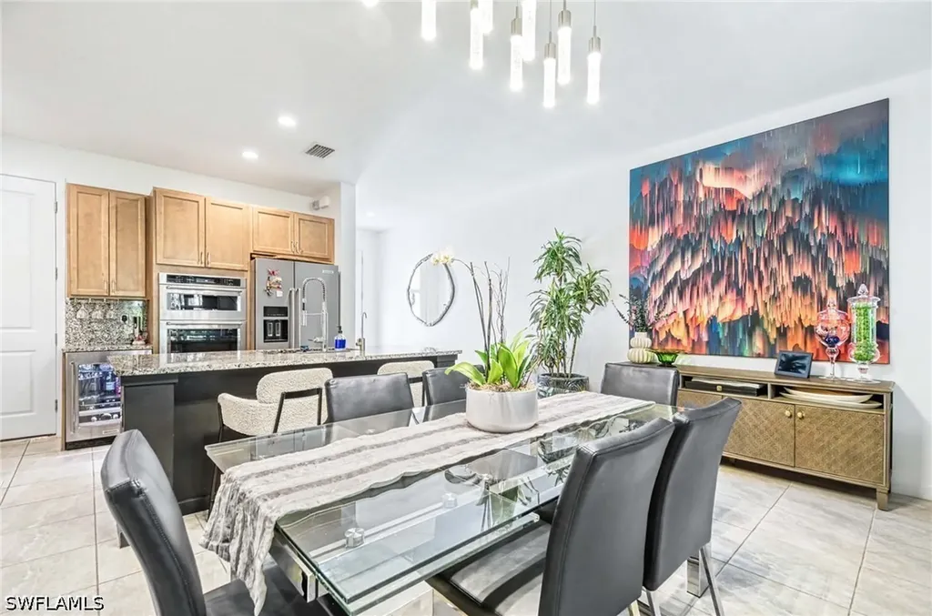 13045 Pembroke Drive Naples FL 34105