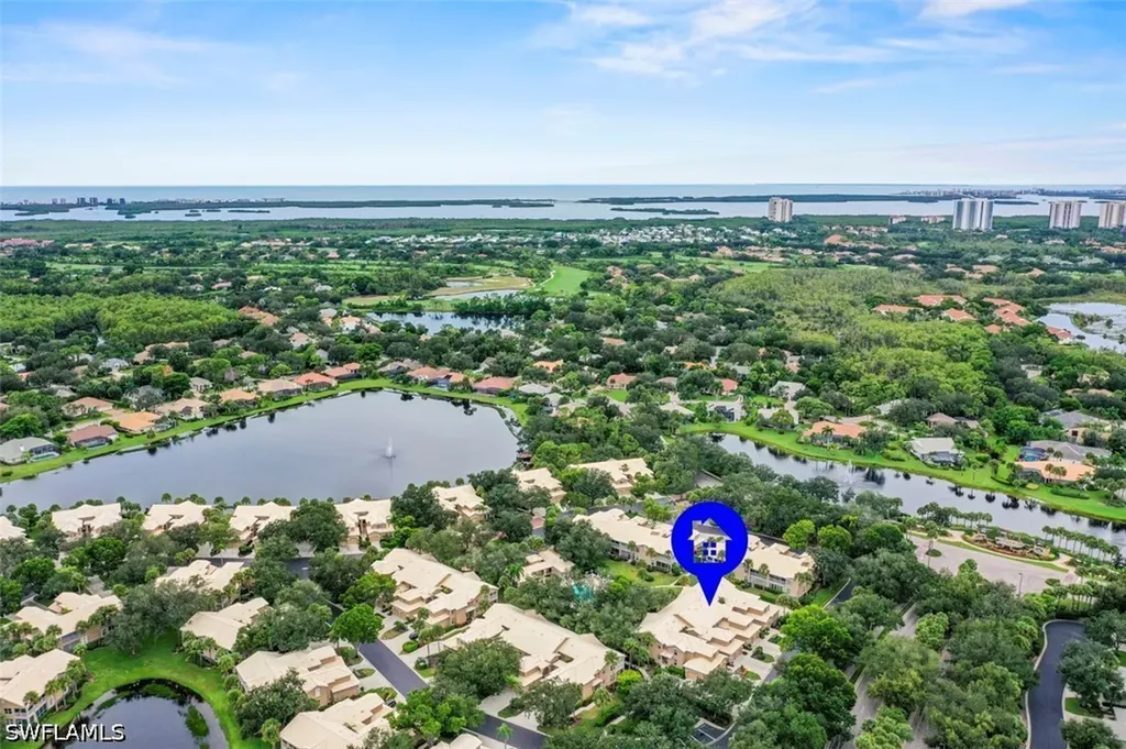 Bonita Springs FL, 24827 Lakemont Cove Lane, Unit 203