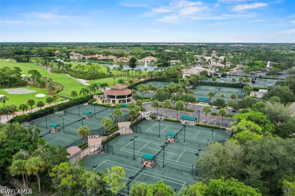 24827 Lakemont Cove Lane Bonita Springs FL 34134