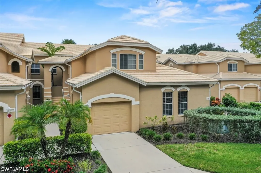 24827 Lakemont Cove Lane Bonita Springs FL 34134