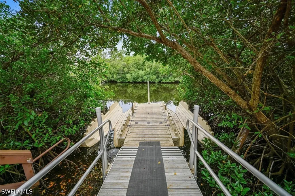 24827 Lakemont Cove Lane Bonita Springs FL 34134
