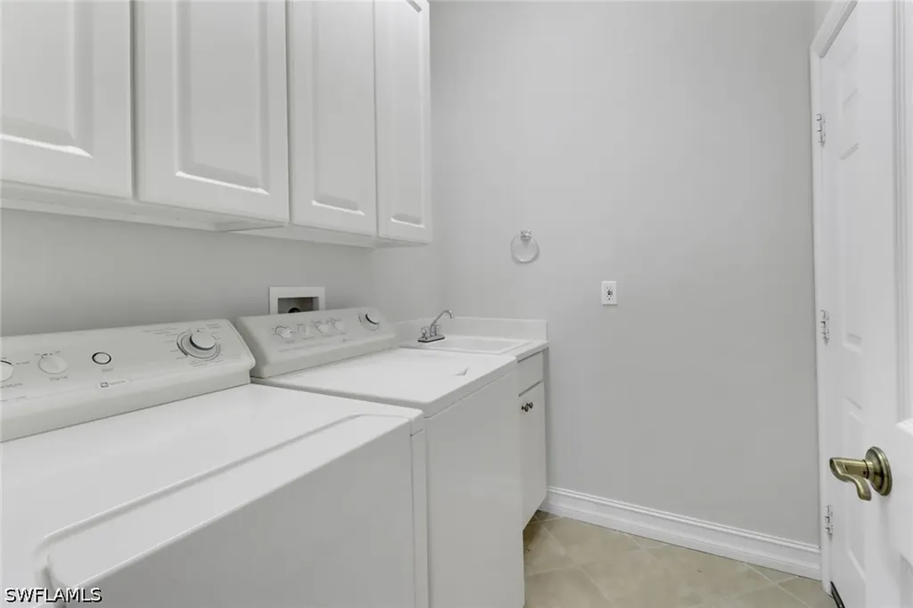 6757 Bent Grass Drive Naples FL 34113