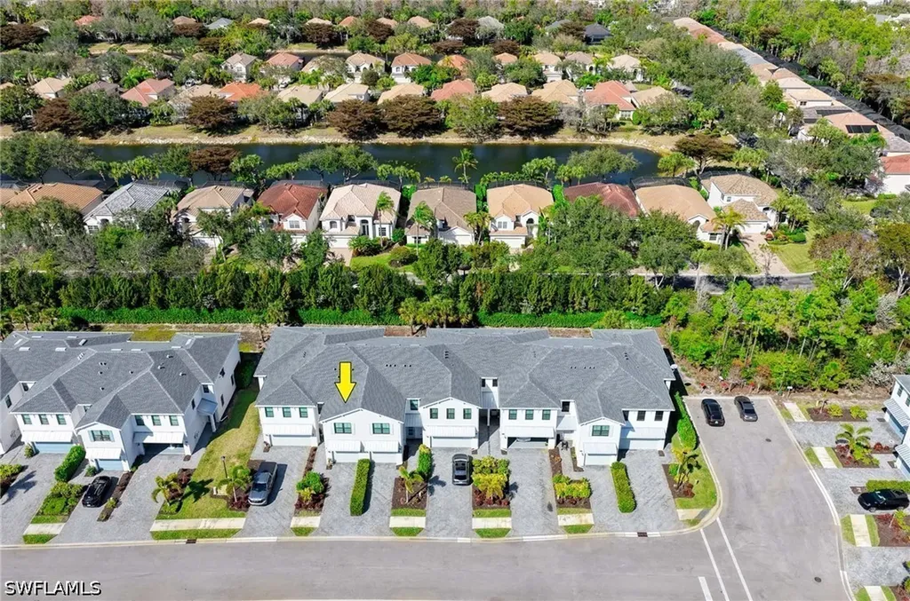 13045 Pembroke Drive Naples FL 34105