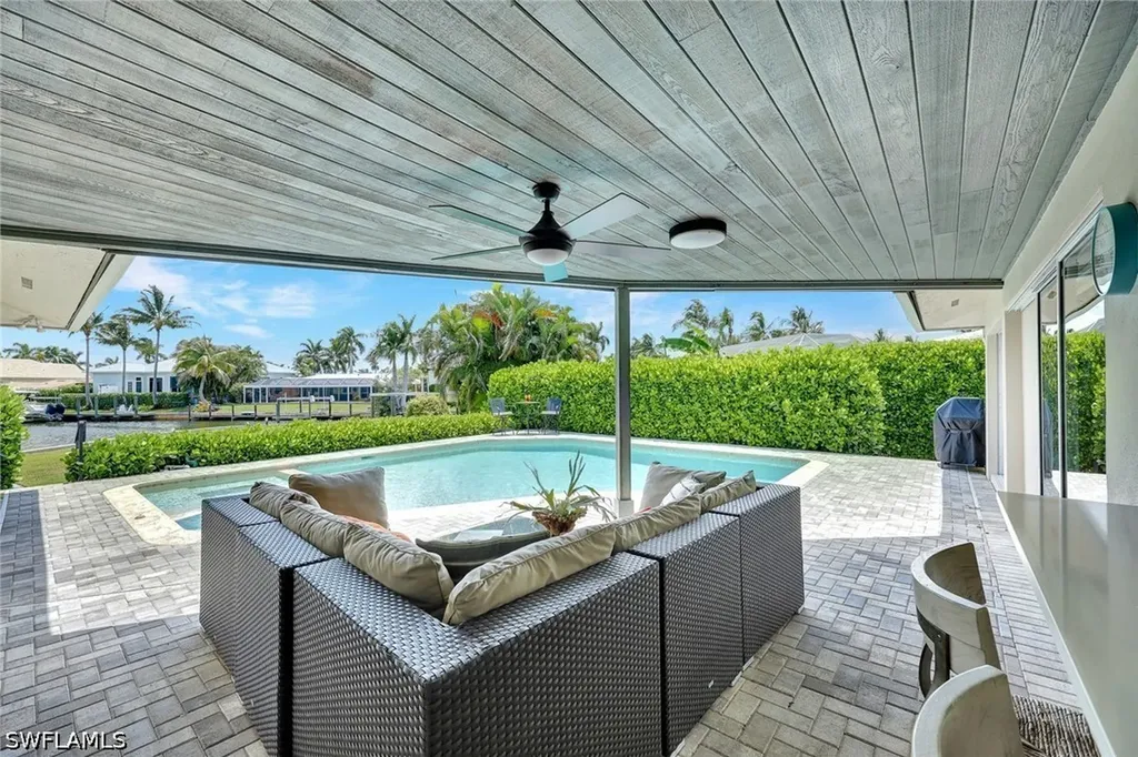2140 Shad Court Naples FL 34102
