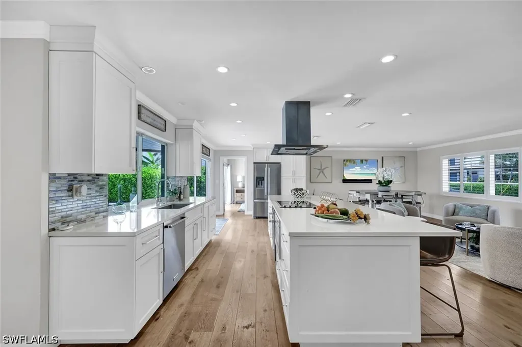 2140 Shad Court Naples FL 34102