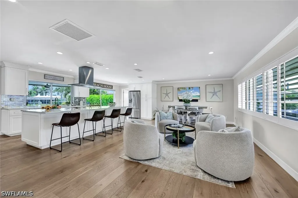 2140 Shad Court Naples FL 34102