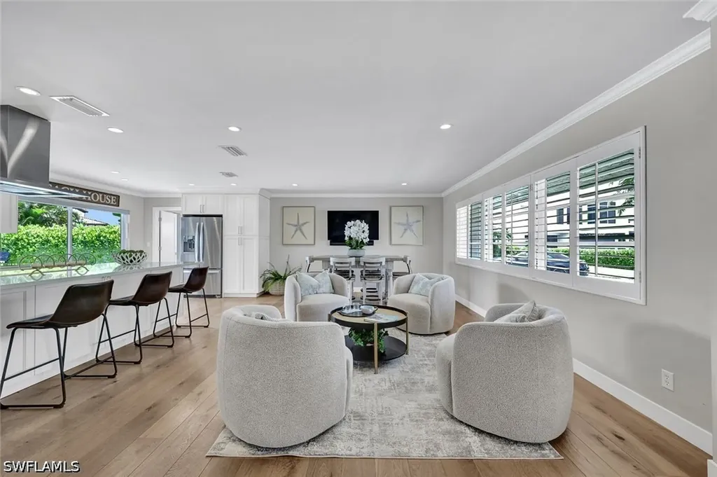 2140 Shad Court Naples FL 34102