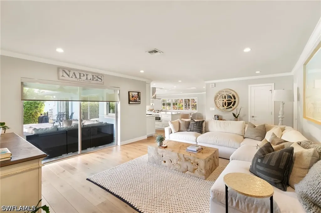 2140 Shad Court Naples FL 34102