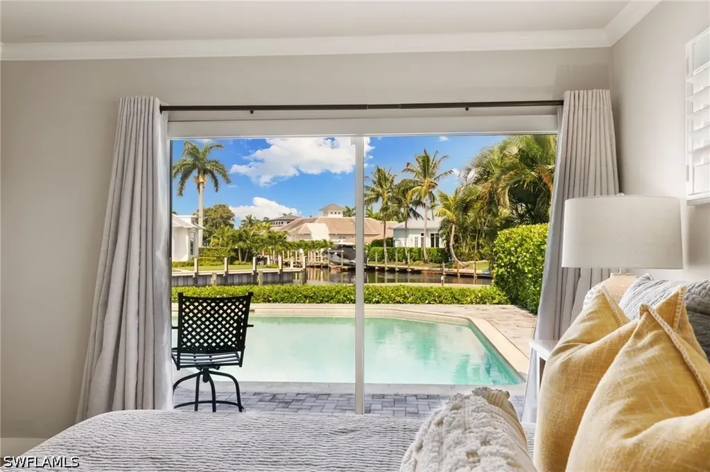 2140 Shad Court Naples FL 34102