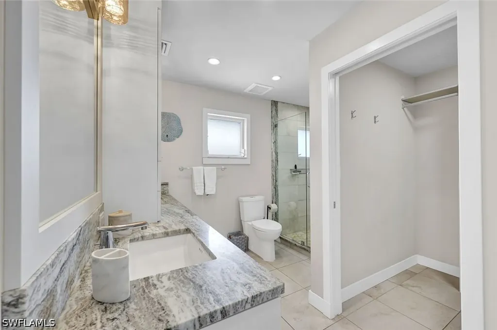 2140 Shad Court Naples FL 34102