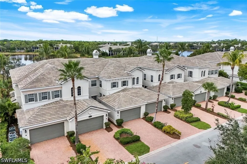 9255 Museo Circle Naples FL 34114
