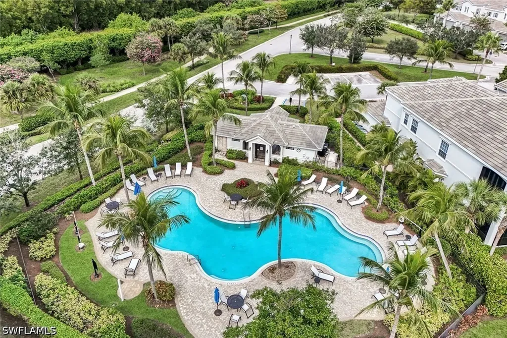 9255 Museo Circle Naples FL 34114