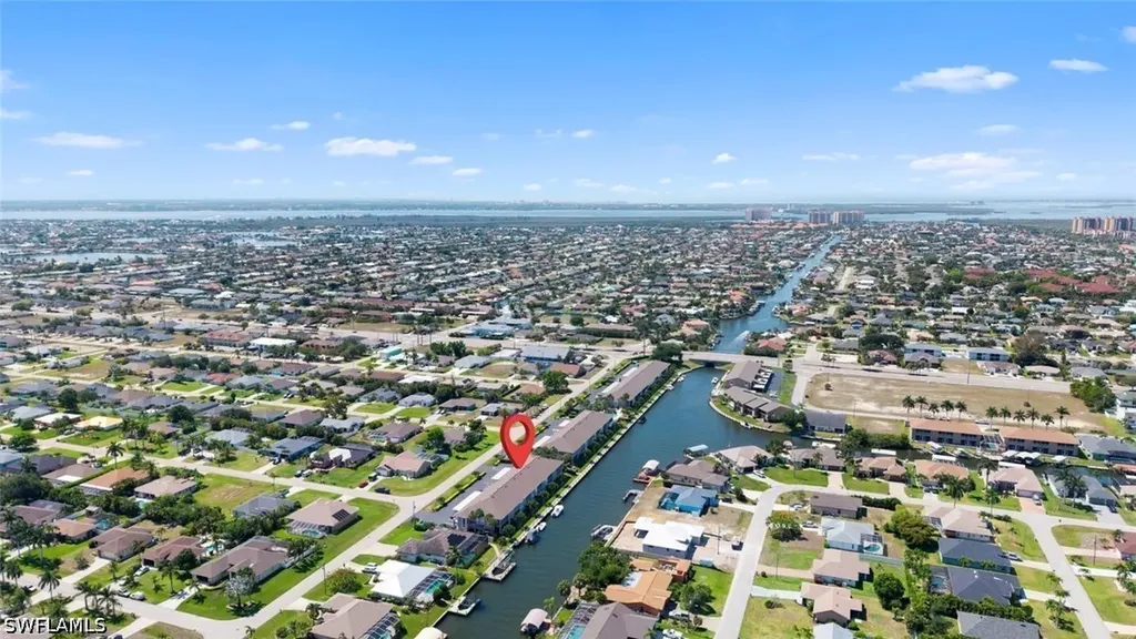 4622 SW 12th Place Cape Coral FL 33914