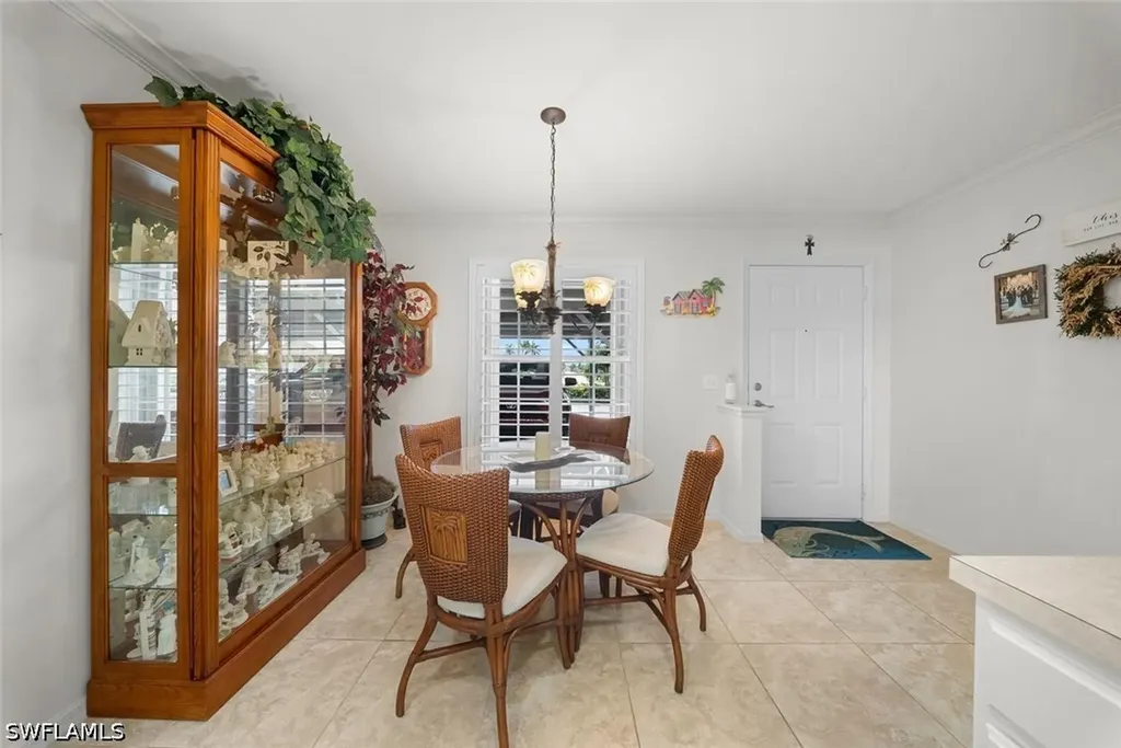 4622 SW 12th Place Cape Coral FL 33914