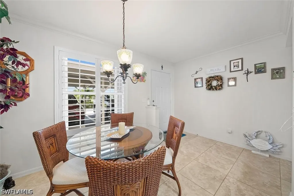 4622 SW 12th Place Cape Coral FL 33914