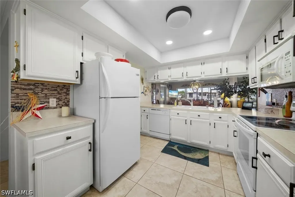 4622 SW 12th Place Cape Coral FL 33914