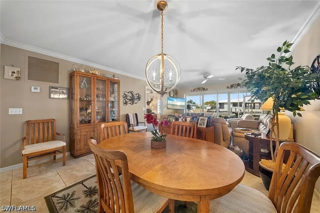 4622 SW 12th Place Cape Coral FL 33914