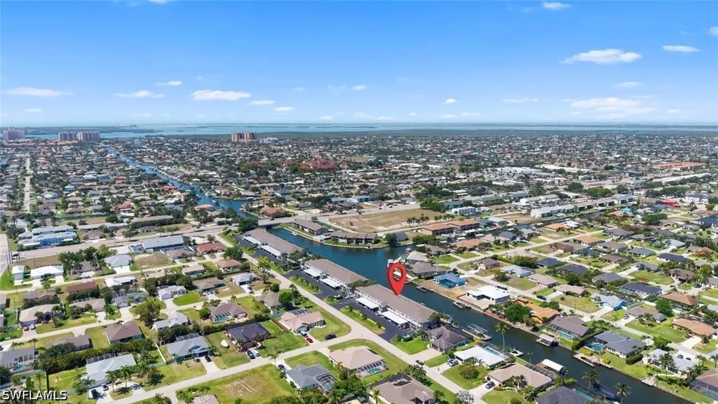 4622 SW 12th Place Cape Coral FL 33914