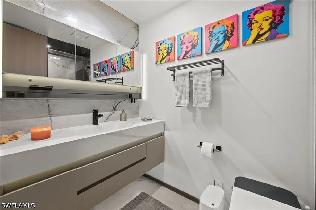 1100 Pine Ridge Road Naples FL 34108