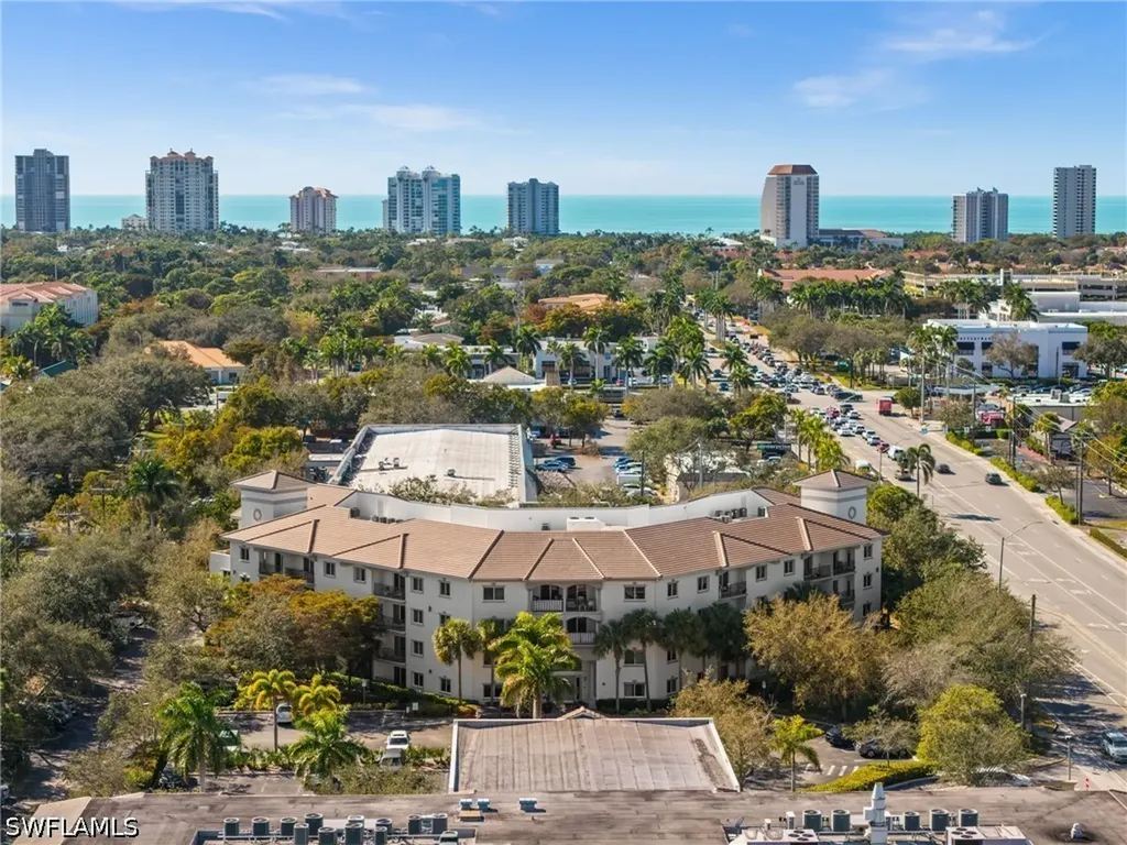 1100 Pine Ridge Road Naples FL 34108