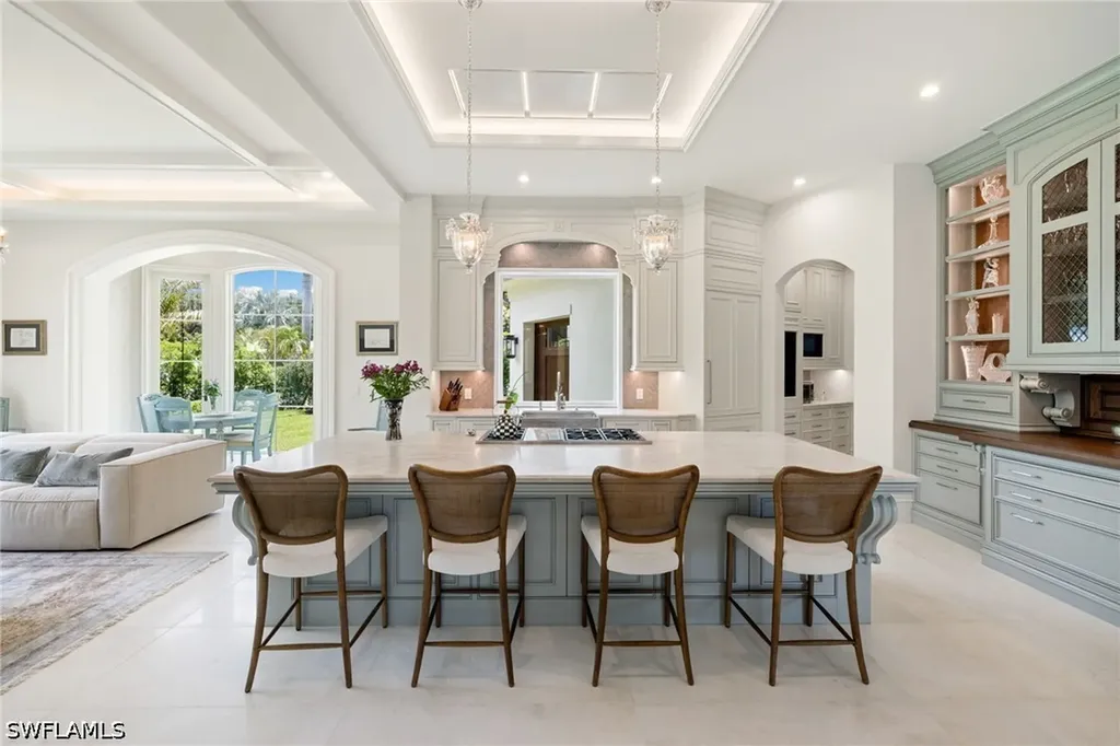 1598 Nautilus Road Naples FL 34102
