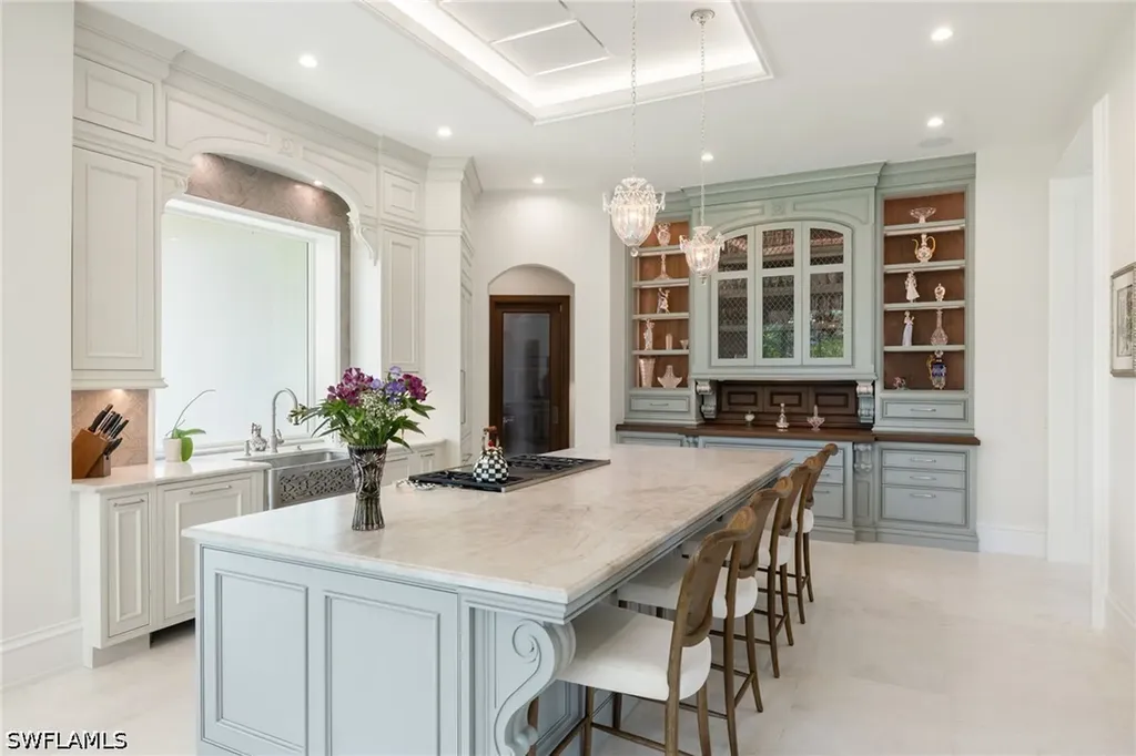 1598 Nautilus Road Naples FL 34102