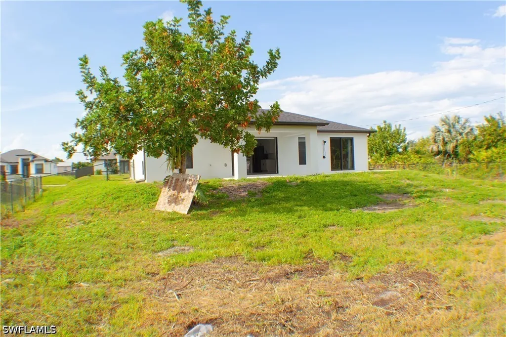 3315 7th Street SW Lehigh Acres FL 33976