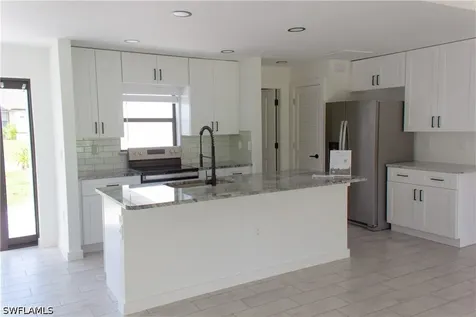 3315 7TH Street SW Lehigh Acres FL 33976