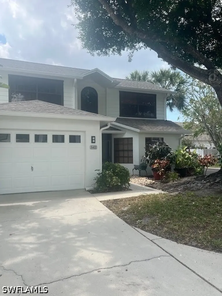 Naples FL, 840 Meadowland Drive, Unit J