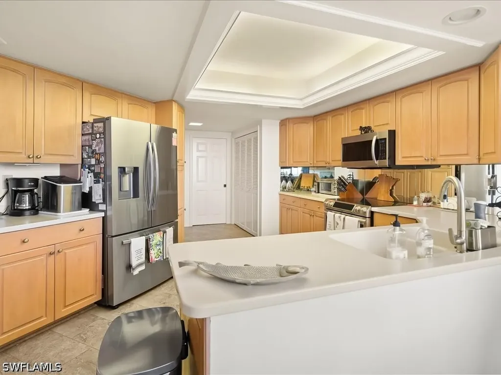 6075 Pelican Bay Boulevard Naples FL 34108
