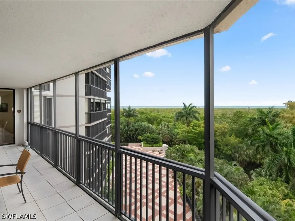 6075 Pelican Bay Boulevard Naples FL 34108