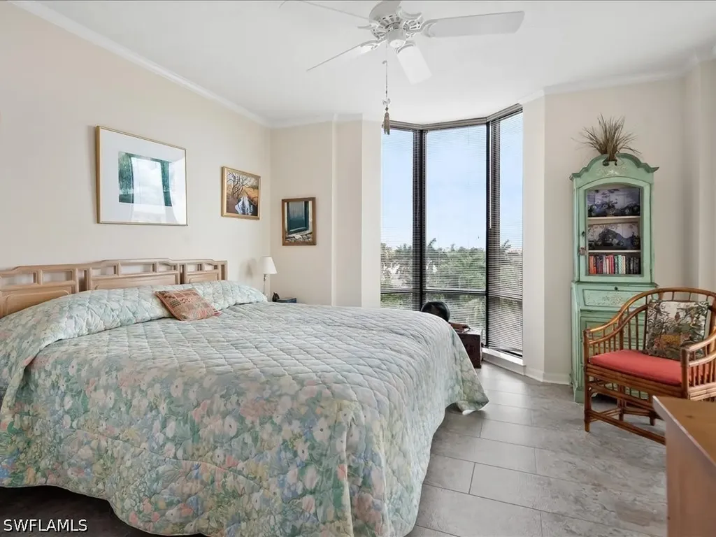 6075 Pelican Bay Boulevard Naples FL 34108