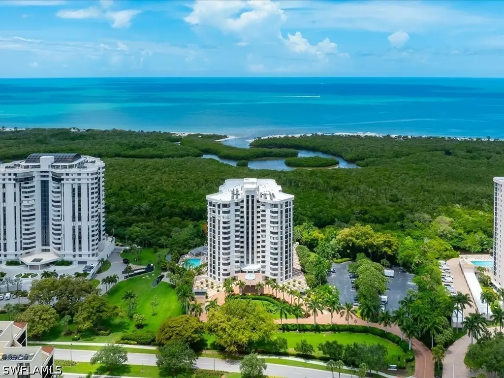 6075 Pelican Bay Boulevard Naples FL 34108
