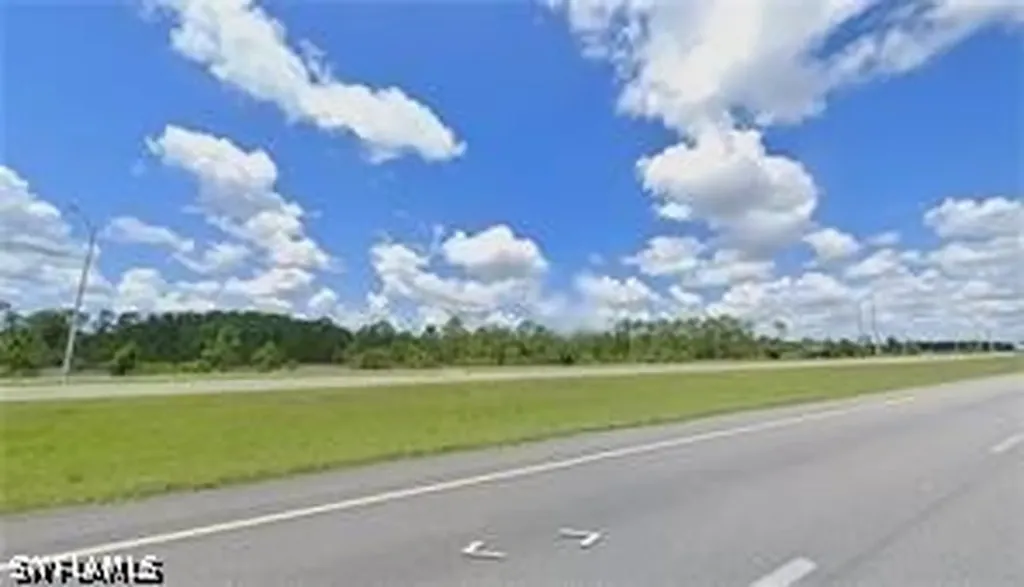 722, 730 732, & 734 Meadow Road Lehigh Acres FL 33973