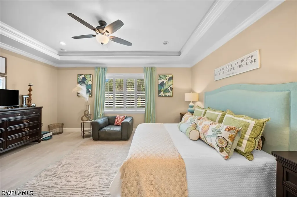 16213 Camden Lakes Circle Naples FL 34110