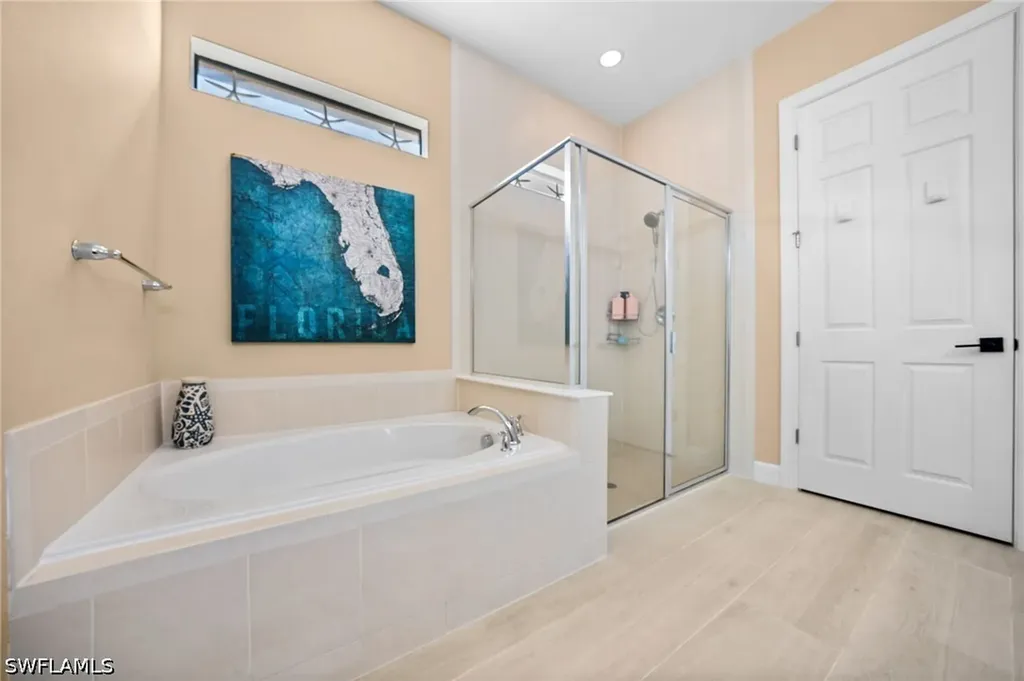 16213 Camden Lakes Circle Naples FL 34110