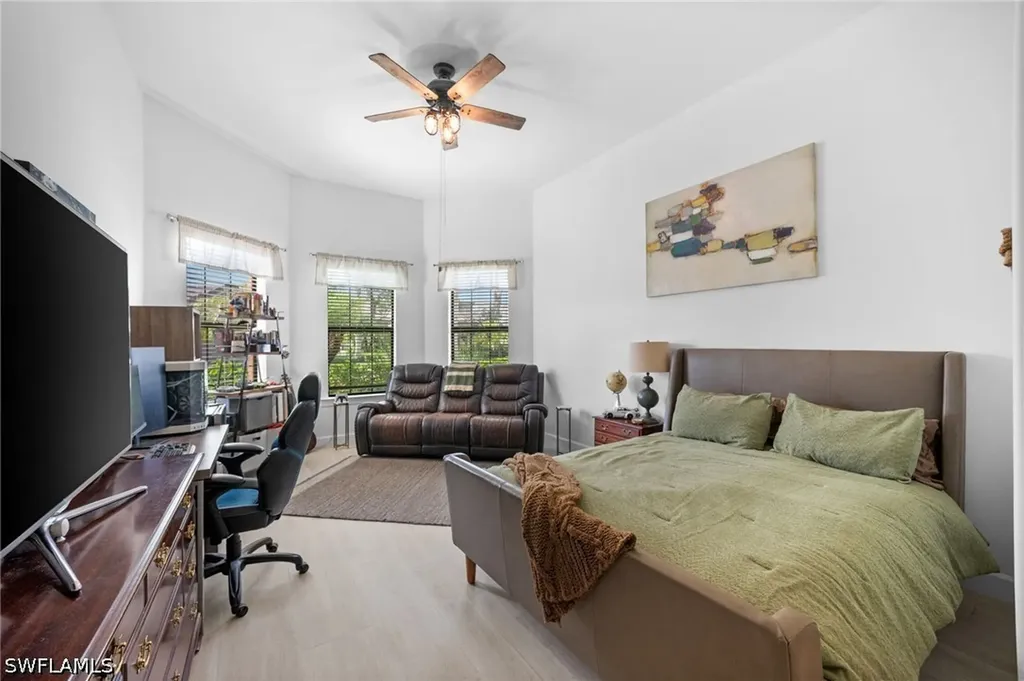 16213 Camden Lakes Circle Naples FL 34110