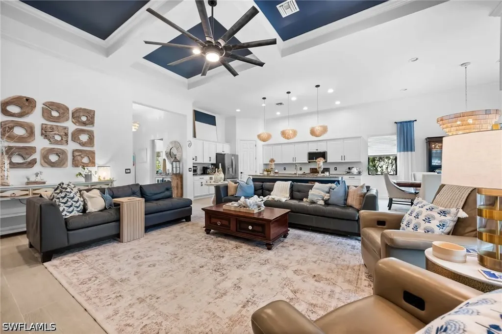 16213 Camden Lakes Circle Naples FL 34110