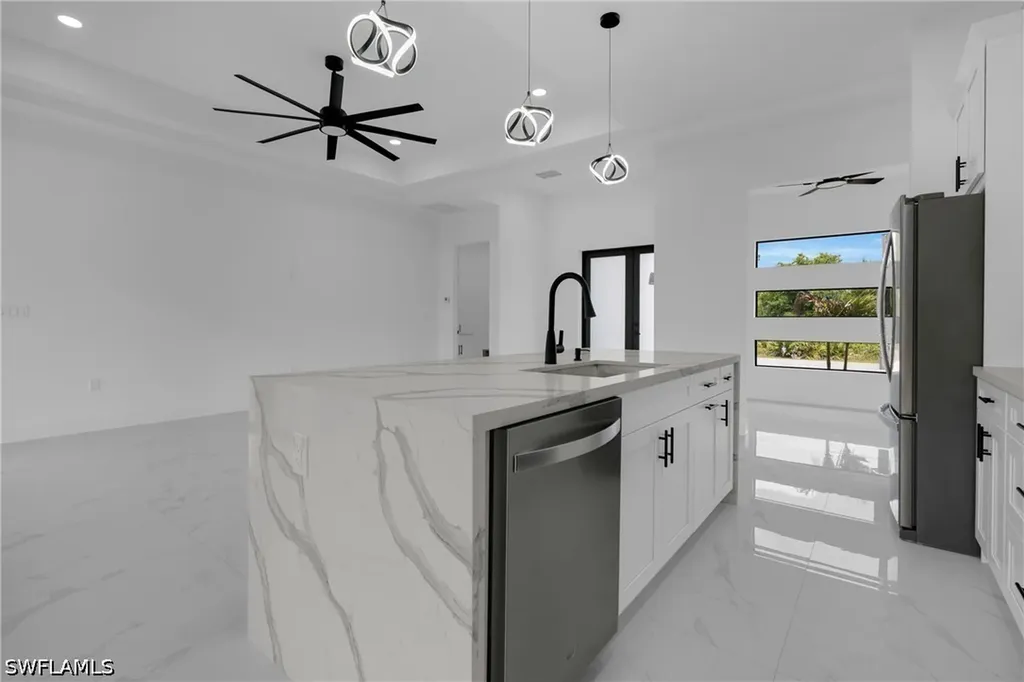 2909 Dora Avenue N Lehigh Acres FL 33971