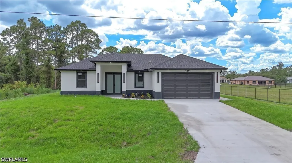 1011 Eighth Avenue Lehigh Acres FL 33972