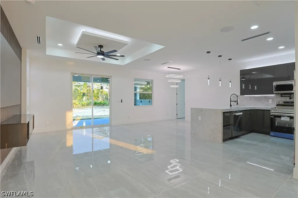 1011 Eighth Avenue Lehigh Acres FL 33972