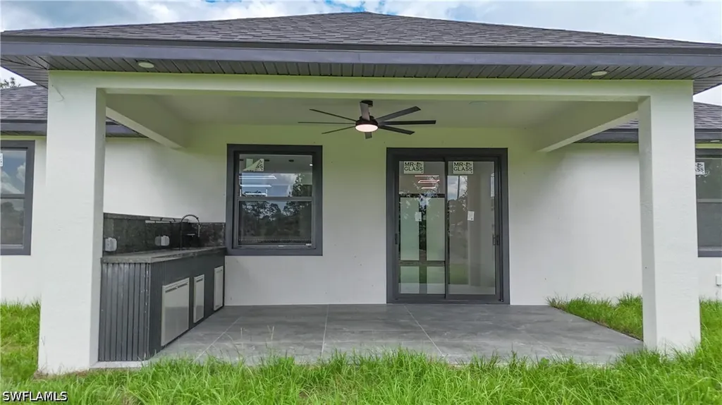 1011 Eighth Avenue Lehigh Acres FL 33972