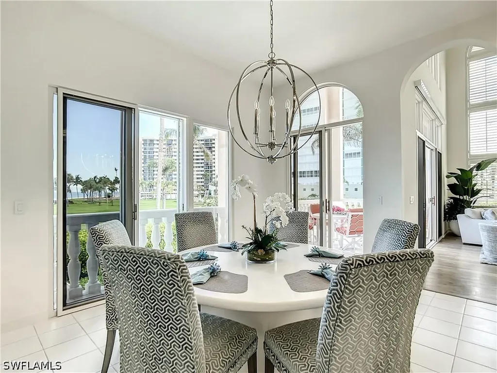 21 Casa Mar Lane Naples FL 34103