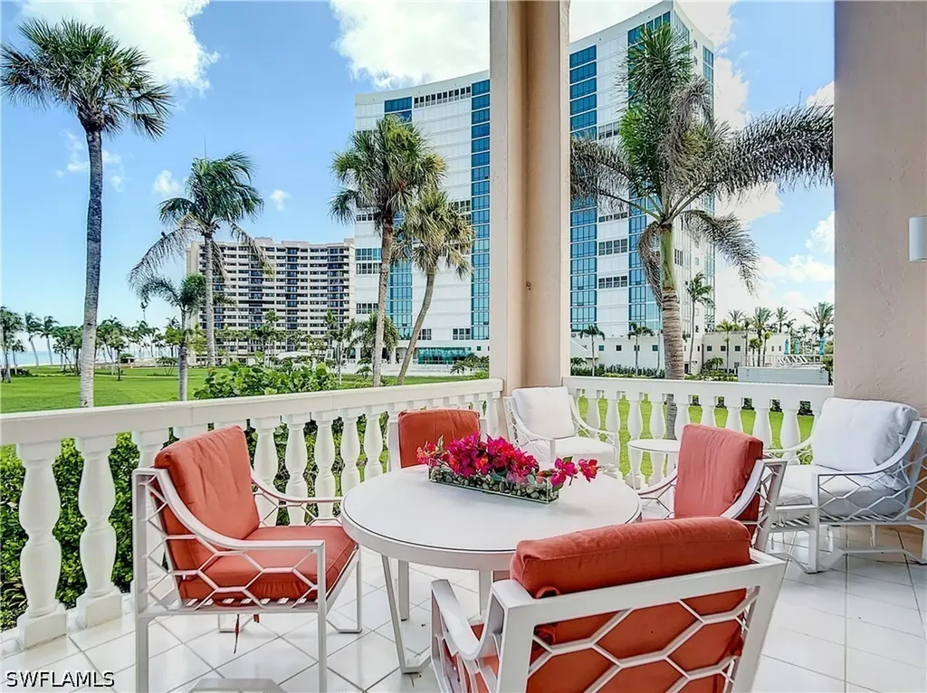21 Casa Mar Lane Naples FL 34103