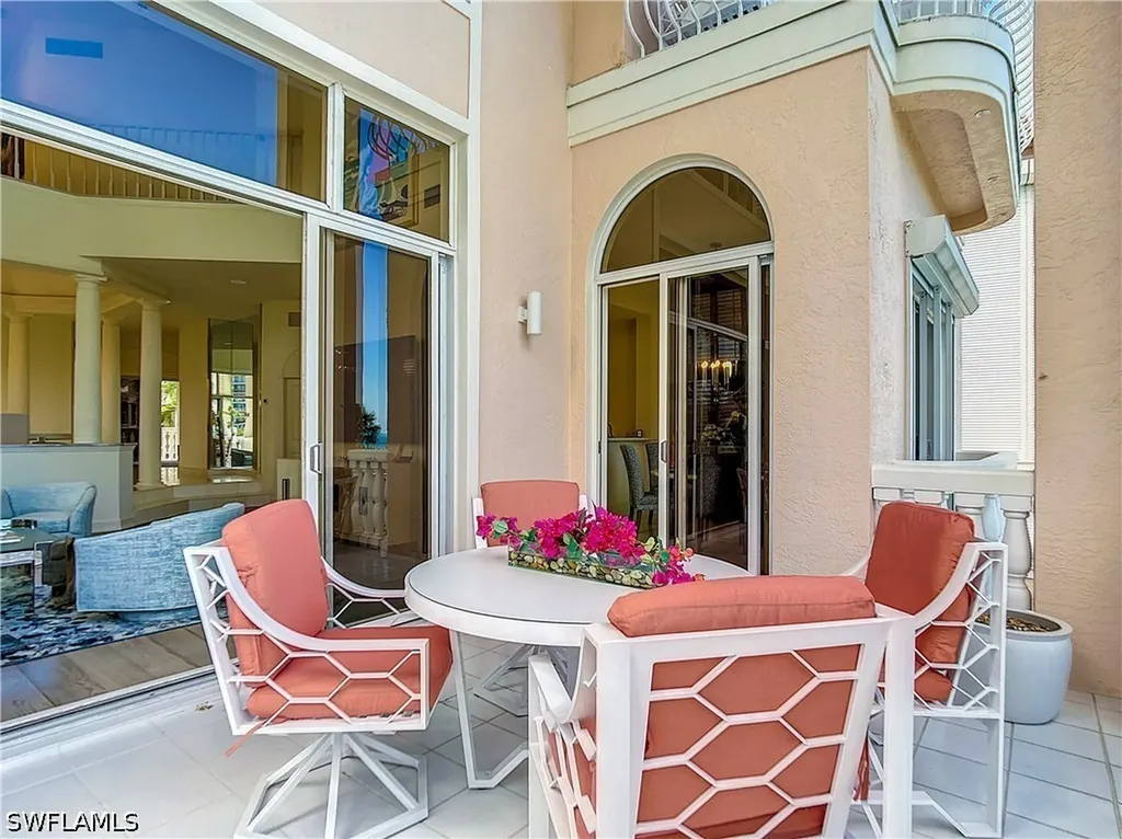 21 Casa Mar Lane Naples FL 34103