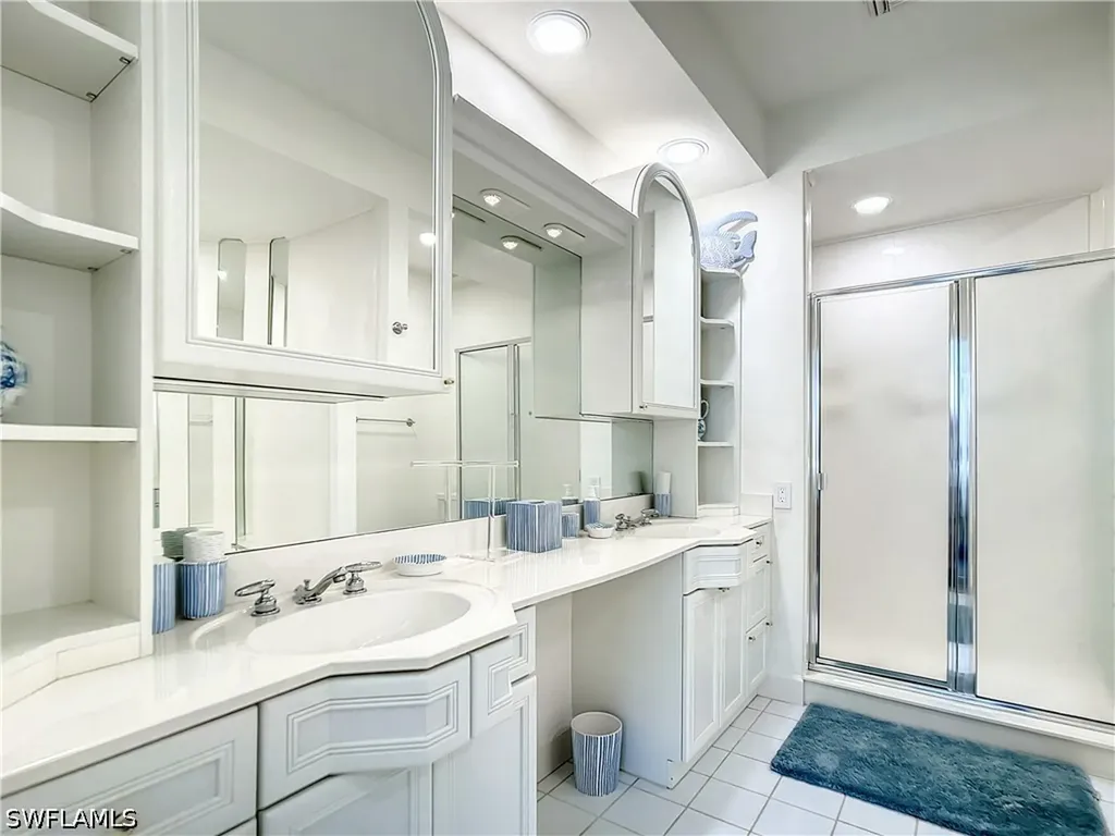 21 Casa Mar Lane Naples FL 34103