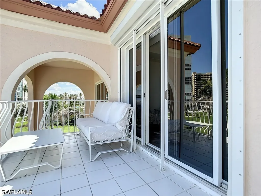 21 Casa Mar Lane Naples FL 34103