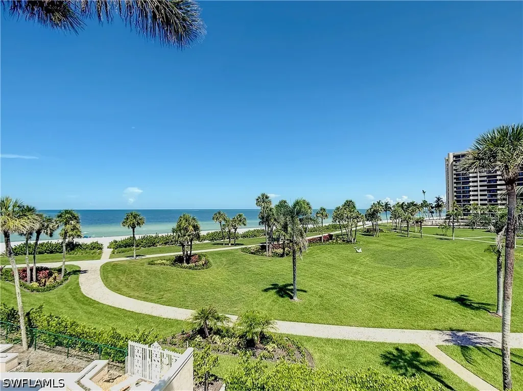 21 Casa Mar Lane Naples FL 34103