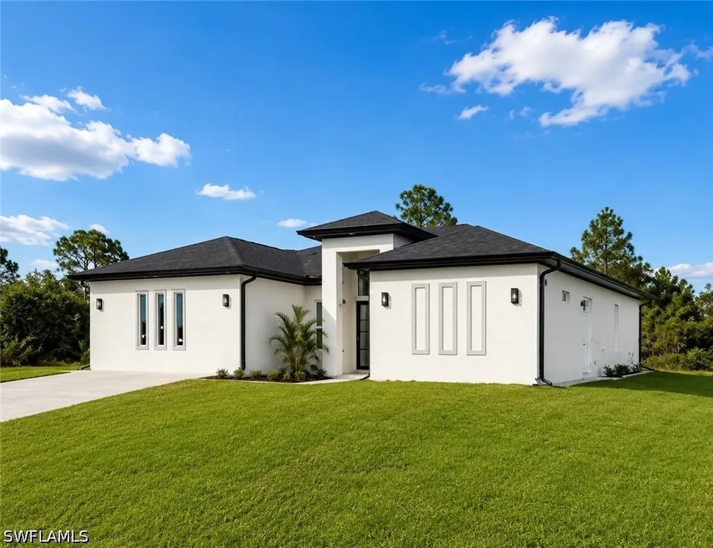 713 Da Vinci Avenue S Lehigh Acres FL 33974