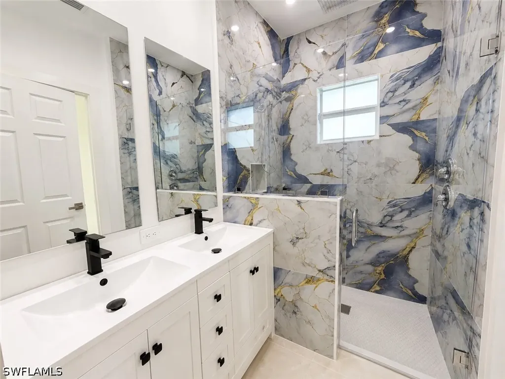713 Da Vinci Avenue S Lehigh Acres FL 33974